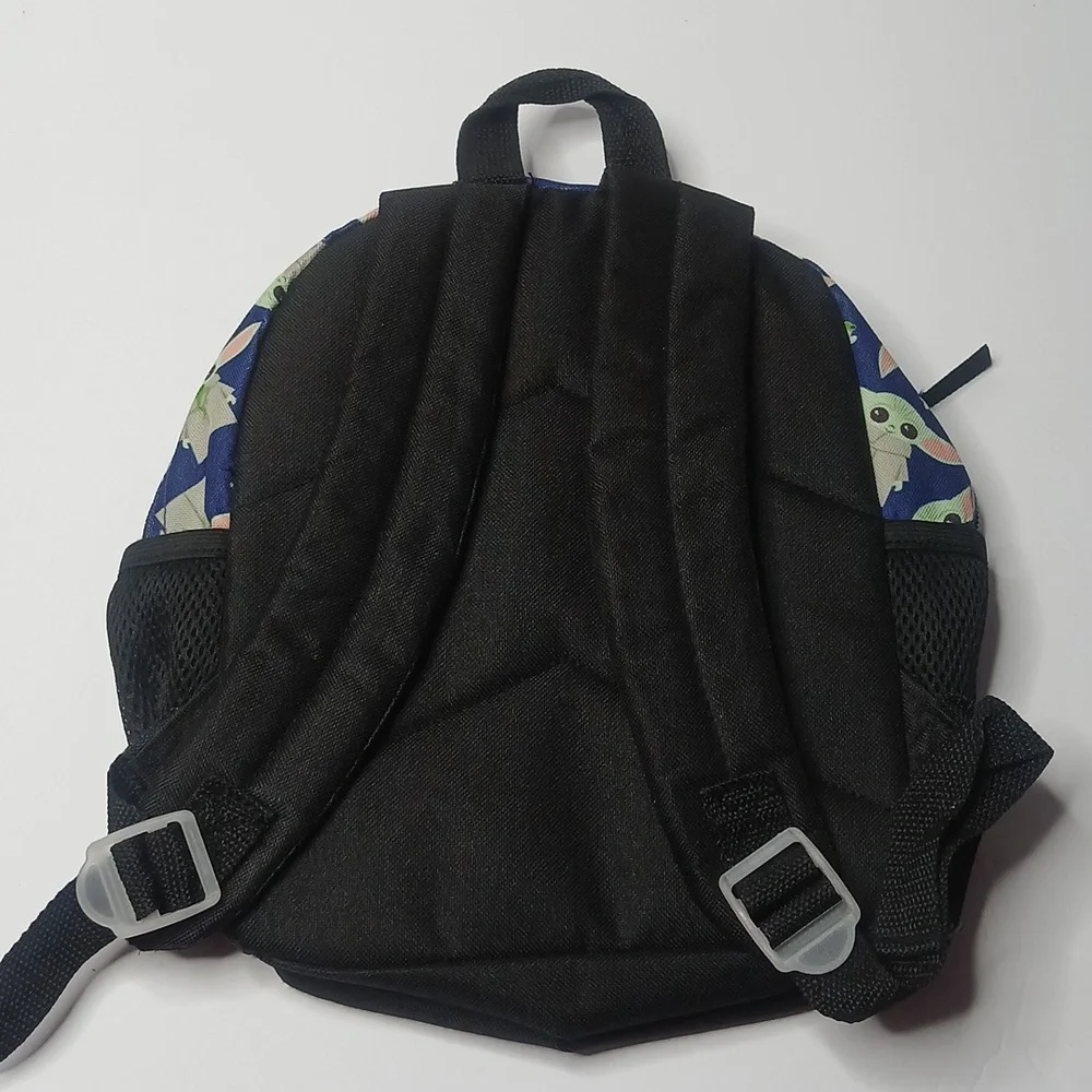 Disney Star Wars The Mandalorian Small Bookbag Backpack NEW BABY YODA Snack Time